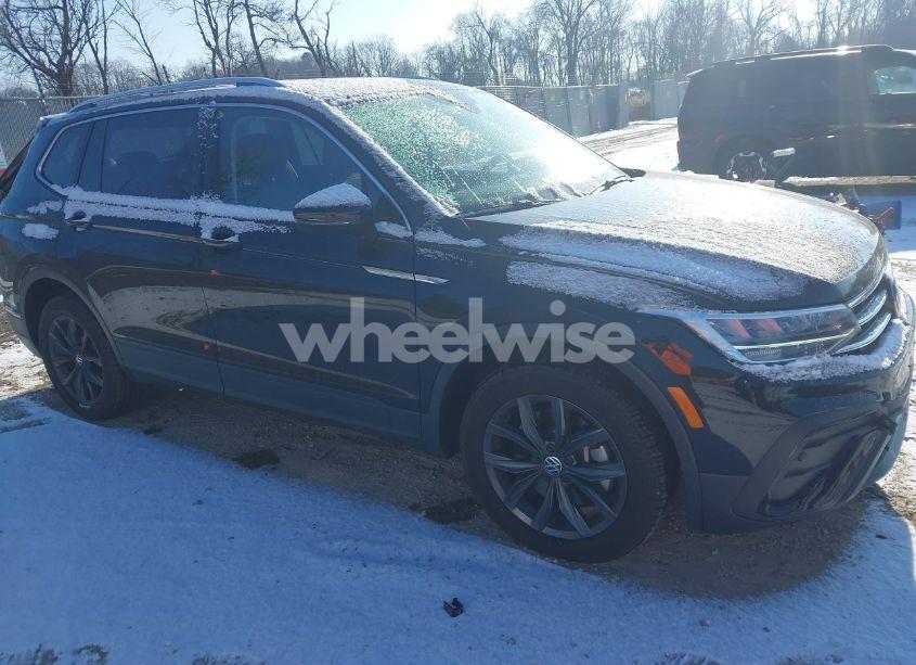 2023 Volkswagen Tiguan 2.0T SE (VIN 3VVNB7AX8PM093850) main photo