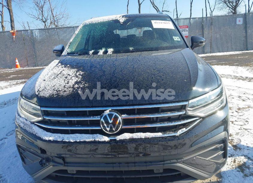 Photo 10 of 2023 Volkswagen Tiguan 2.0T SE (VIN 3VVNB7AX8PM093850)