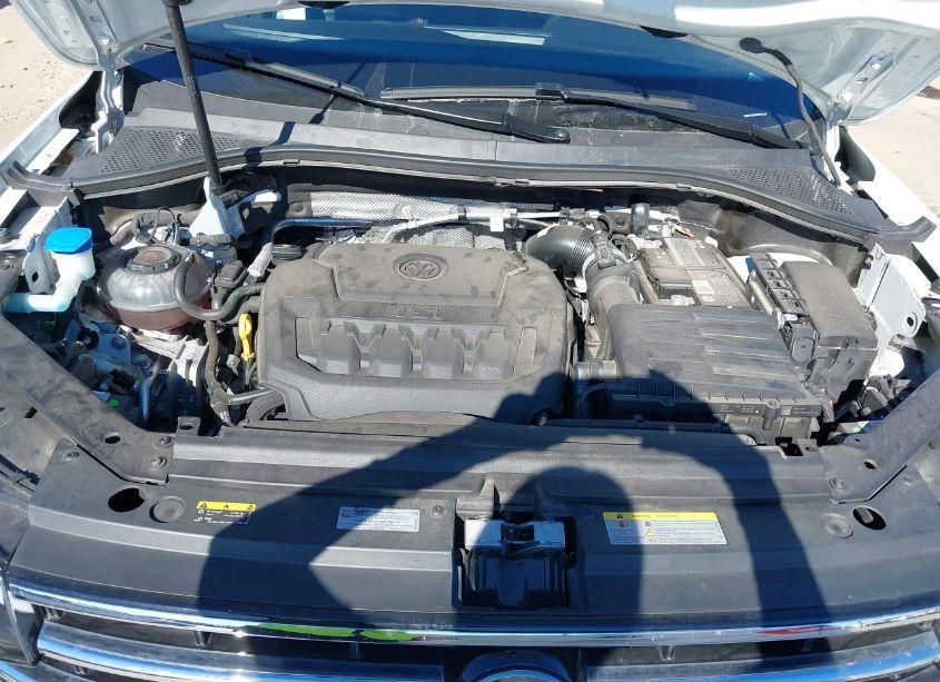 Photo 10 of 2023 Volkswagen Tiguan 2.0T SE (VIN 3VVNB7AX8PM097249)