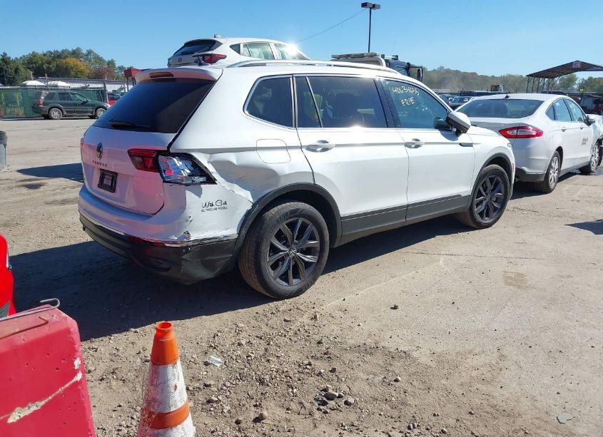 Photo 4 of 2023 Volkswagen Tiguan 2.0T SE (VIN 3VVNB7AX8PM097249)