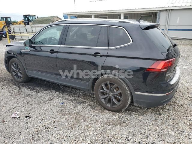 Photo 3 of 2024 VOLKSWAGEN TIGUAN SE (VIN 3VVNB7AX8RM032615)