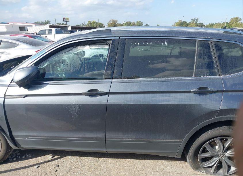 Photo 14 of 2023 Volkswagen Tiguan 2.0T SE (VIN 3VVNB7AX9PM073400)