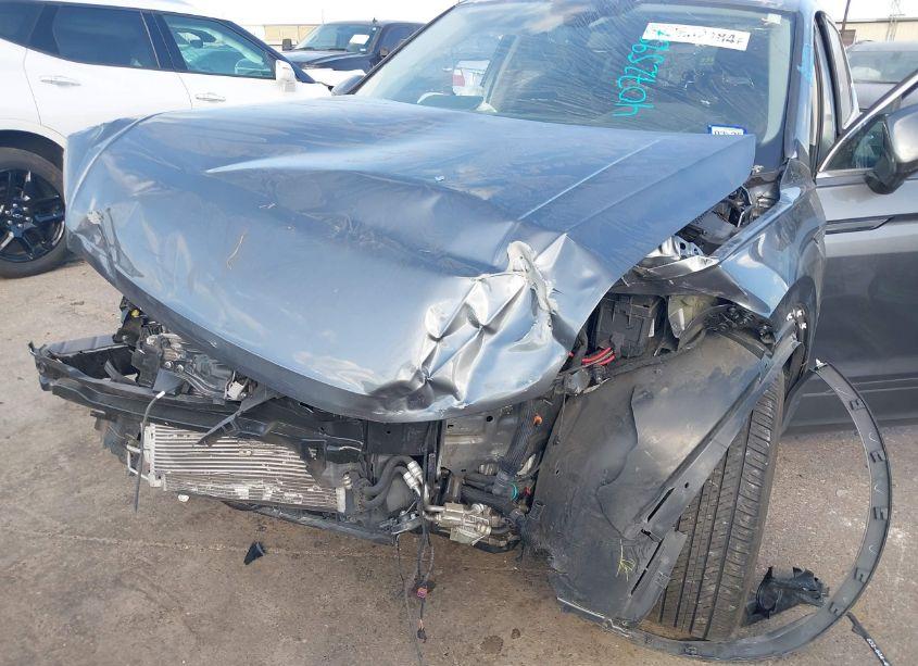 Photo 6 of 2023 Volkswagen Tiguan 2.0T SE (VIN 3VVNB7AX9PM073400)