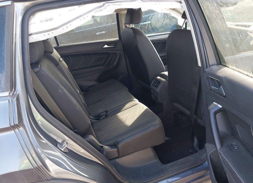 Photo 8 of 2023 Volkswagen Tiguan 2.0T SE (VIN 3VVNB7AX9PM073400)