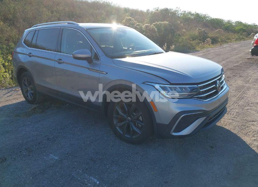 2023 Volkswagen Tiguan 2.0T SE (VIN 3VVNB7AXXPM079707) main photo