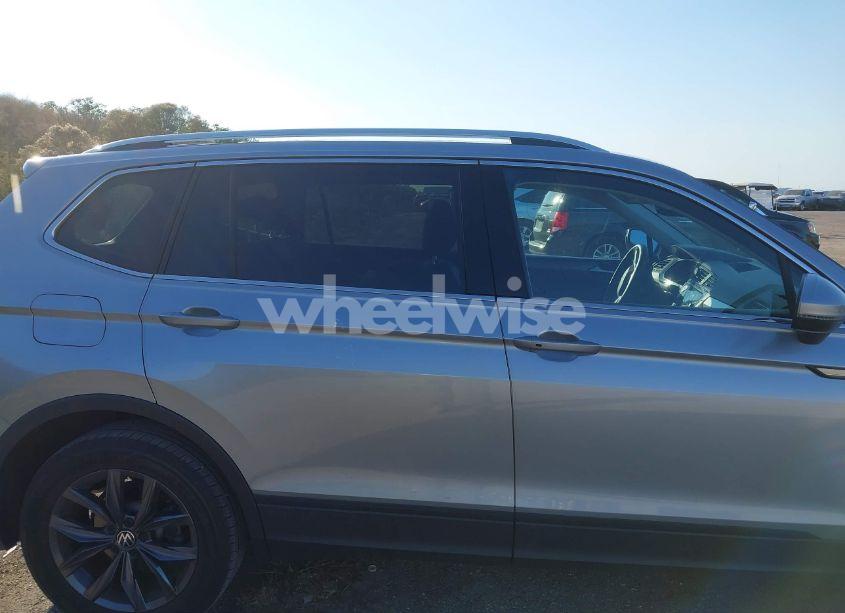 Photo 13 of 2023 Volkswagen Tiguan 2.0T SE (VIN 3VVNB7AXXPM079707)