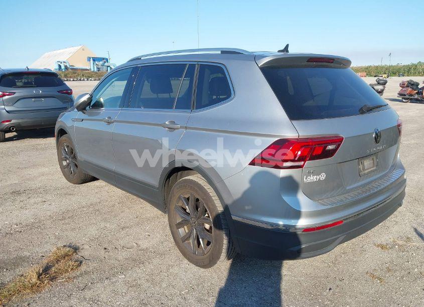 Photo 3 of 2023 Volkswagen Tiguan 2.0T SE (VIN 3VVNB7AXXPM079707)