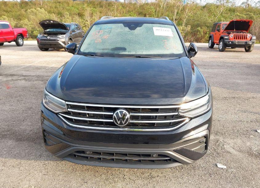 Photo 12 of 2023 Volkswagen Tiguan 2.0T SE (VIN 3VVNB7AXXPM118103)