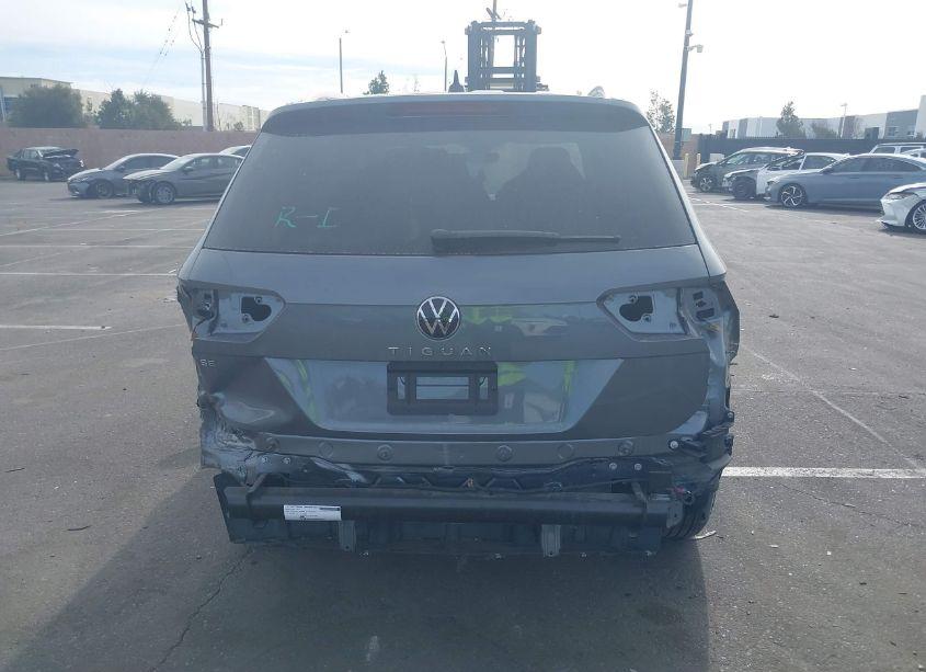Photo 17 of 2024 Volkswagen Tiguan 2.0T SE/WOLFSBURG EDITION (VIN 3VVNB7AXXRM121134)