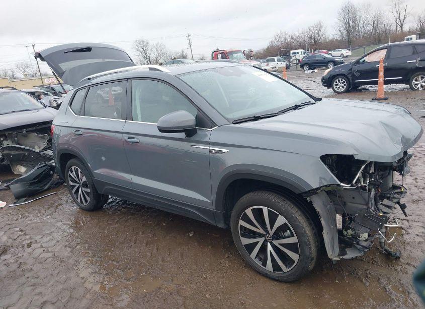 Photo 13 of 2023 Volkswagen Taos 1.5T SE (VIN 3VVNX7B21PM307386)