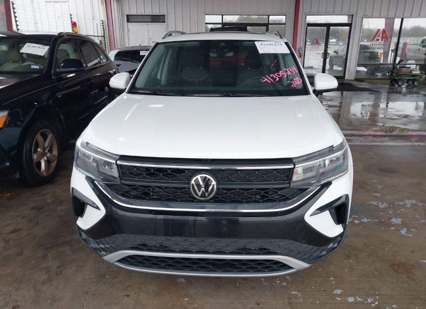 Photo 12 of 2023 Volkswagen Taos 1.5T SE (VIN 3VVNX7B22PM315903)