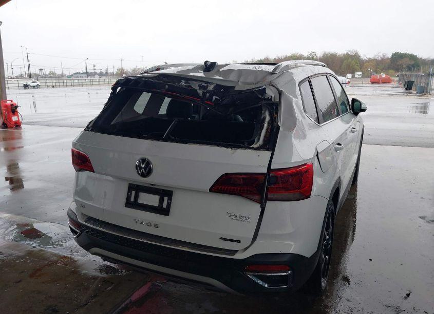 Photo 6 of 2023 Volkswagen Taos 1.5T SE (VIN 3VVNX7B22PM315903)