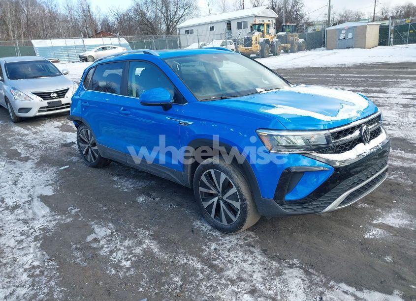 2023 Volkswagen Taos 1.5T SE (VIN 3VVNX7B22PM342731) main photo