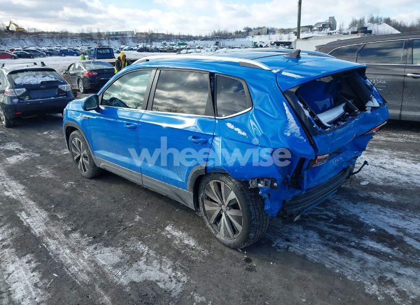 Photo 3 of 2023 Volkswagen Taos 1.5T SE (VIN 3VVNX7B22PM342731)