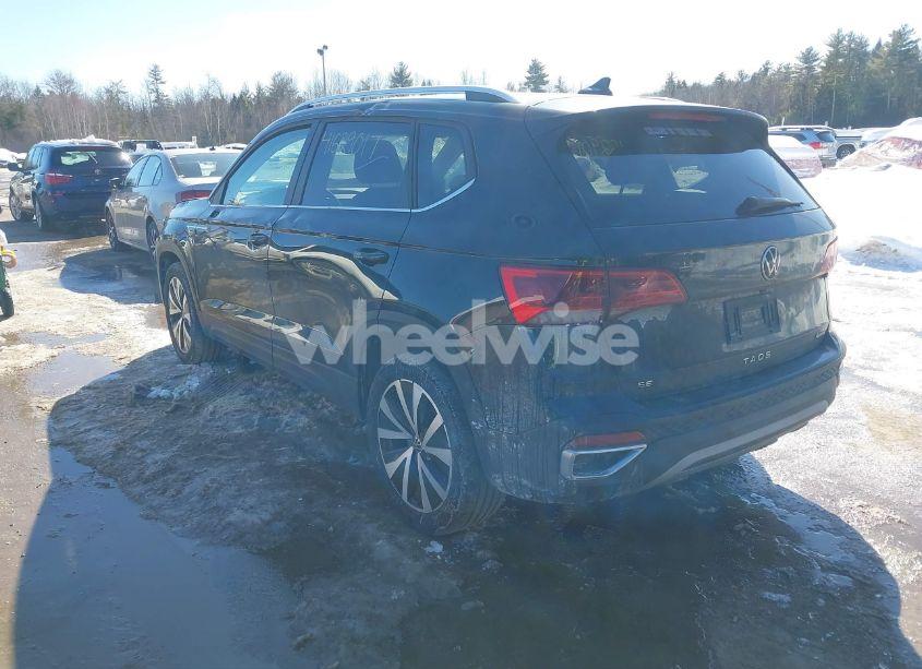 Photo 3 of 2023 Volkswagen Taos 1.5T SE (VIN 3VVNX7B25PM302546)