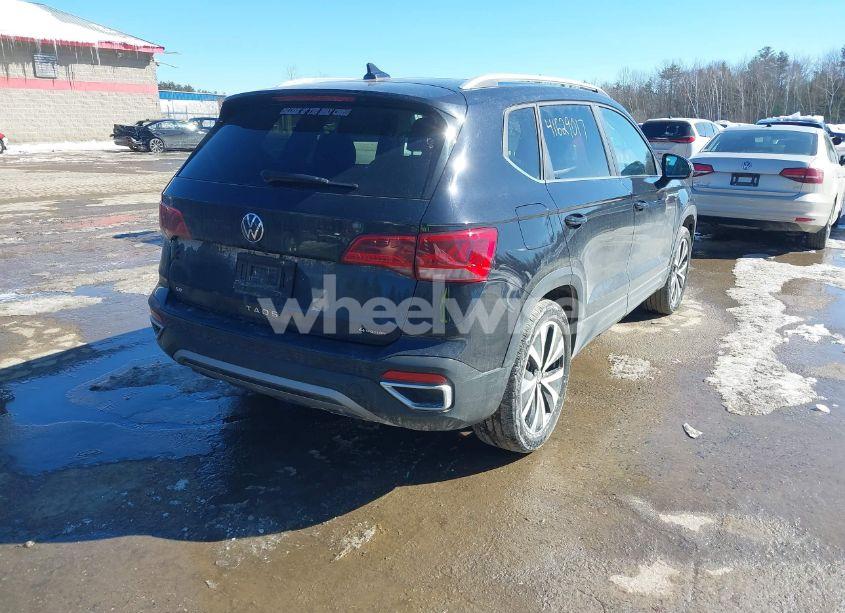 Photo 4 of 2023 Volkswagen Taos 1.5T SE (VIN 3VVNX7B25PM302546)