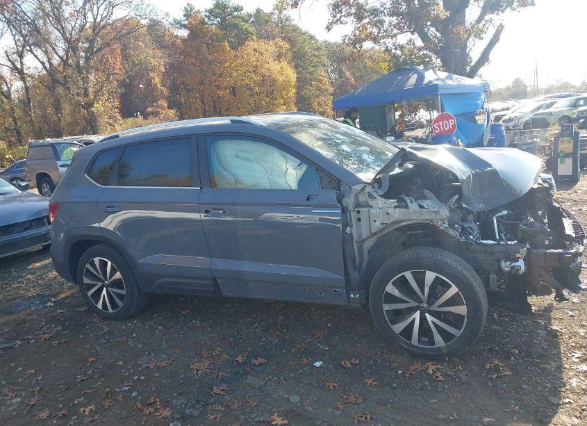 Photo 13 of 2023 Volkswagen Taos 1.5T SE (VIN 3VVNX7B27PM314665)
