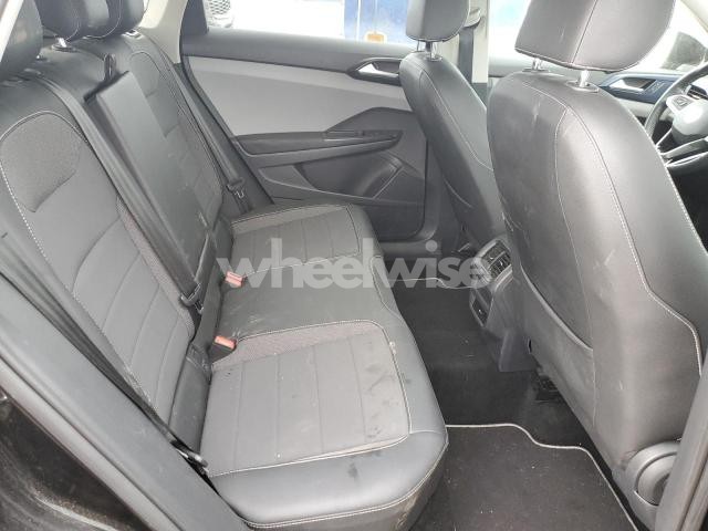 Photo 3 of 2023 VOLKSWAGEN TAOS SE (VIN 3VVNX7B2XPM346932)