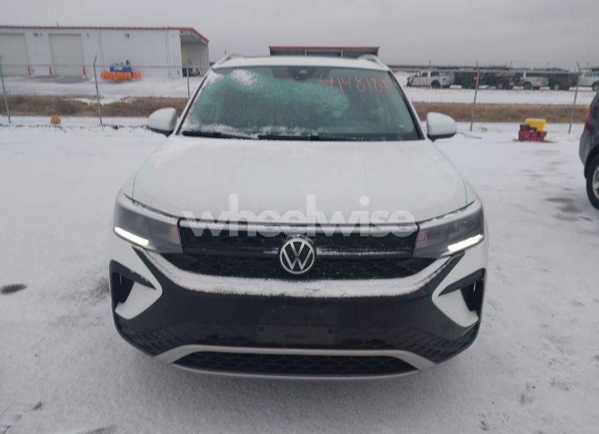 Photo 12 of 2022 Volkswagen Taos 1.5T SE (VIN 3VVPX7B21NM055175)