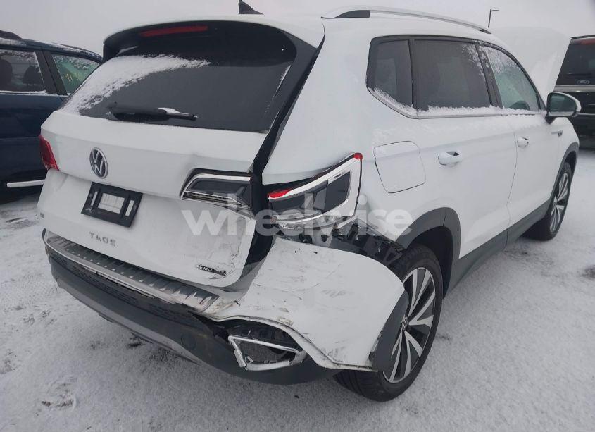Photo 6 of 2022 Volkswagen Taos 1.5T SE (VIN 3VVPX7B21NM055175)