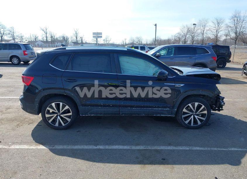 Photo 13 of 2022 Volkswagen Taos 1.5T SE (VIN 3VVPX7B21NM098558)