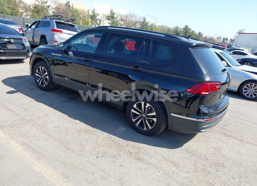 Photo 3 of 2024 Volkswagen Tiguan 2.0T S (VIN 3VVRB7AX1RM136302)