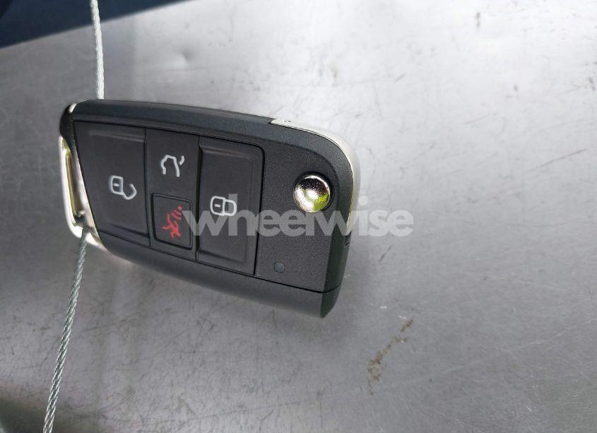 Photo 11 of 2024 Volkswagen Tiguan 2.0T S (VIN 3VVRB7AX2RM059746)