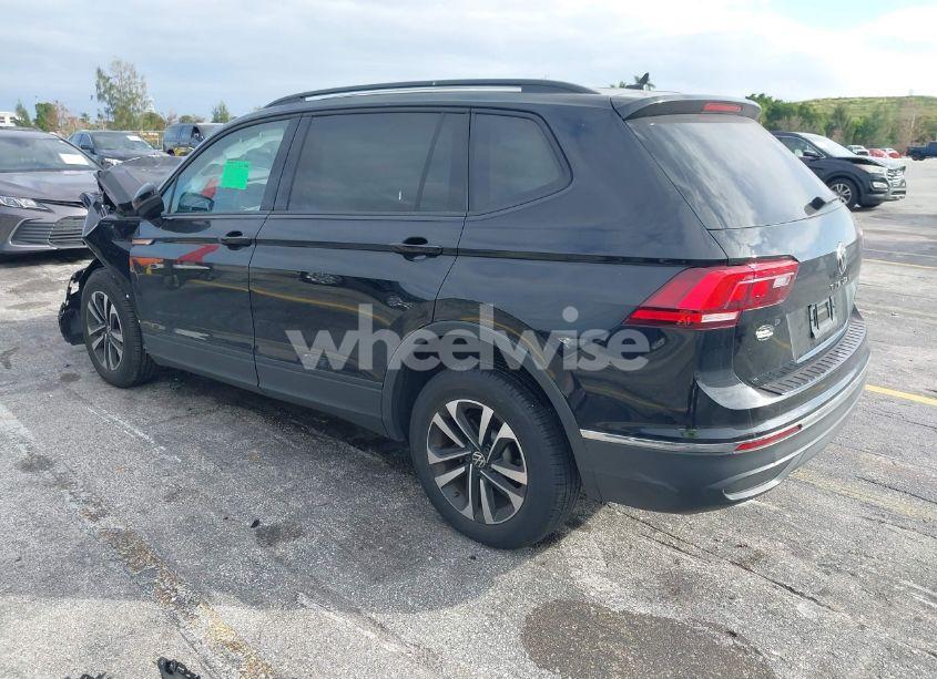Photo 3 of 2024 Volkswagen Tiguan 2.0T S (VIN 3VVRB7AX2RM059746)