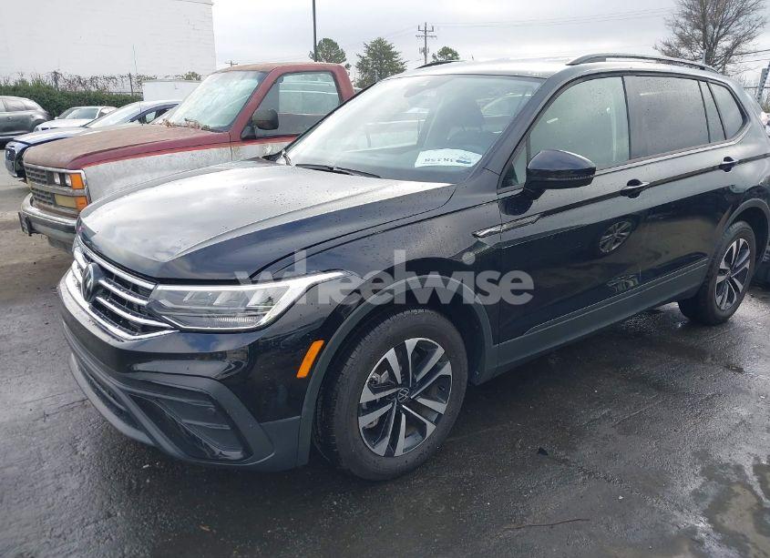 Photo 2 of 2024 Volkswagen Tiguan 2.0T S (VIN 3VVRB7AX2RM118472)