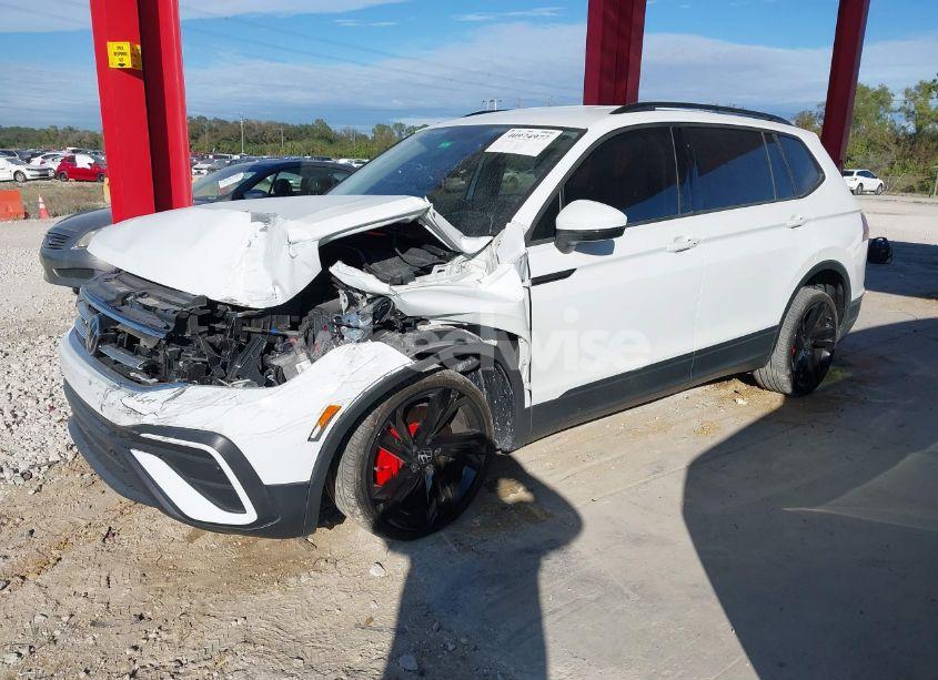 Photo 2 of 2023 Volkswagen Tiguan 2.0T S (VIN 3VVRB7AX3PM109017)