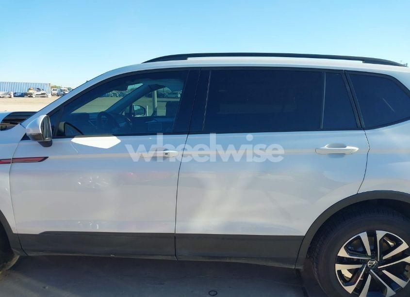 Photo 15 of 2023 Volkswagen Tiguan 2.0T S (VIN 3VVRB7AX4PM072611)