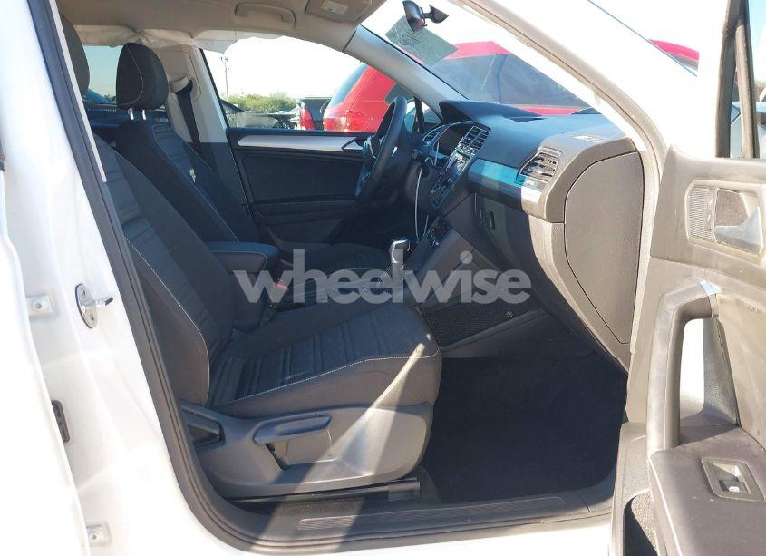 Photo 5 of 2023 Volkswagen Tiguan 2.0T S (VIN 3VVRB7AX4PM072611)