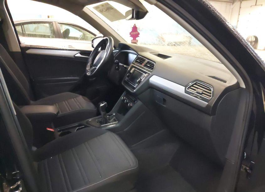 Photo 5 of 2023 Volkswagen Tiguan 2.0T S (VIN 3VVRB7AX4PM126232)