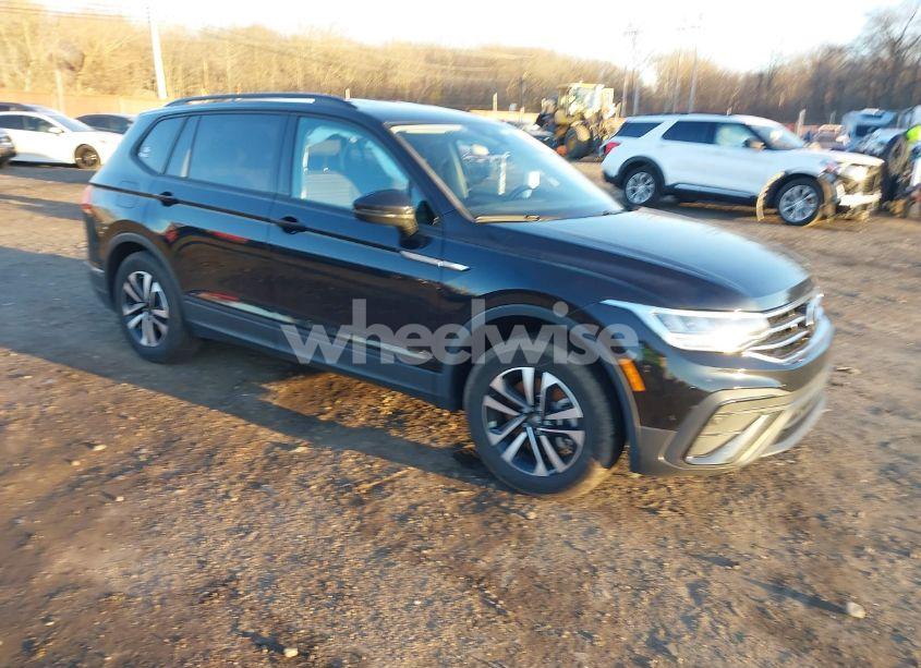 2024 Volkswagen Tiguan 2.0T S (VIN 3VVRB7AX4RM077794) main photo