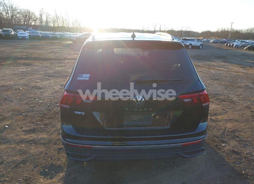 Photo 16 of 2024 Volkswagen Tiguan 2.0T S (VIN 3VVRB7AX4RM077794)