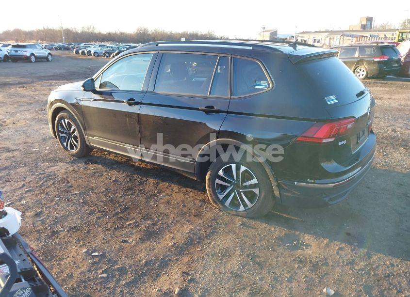 Photo 3 of 2024 Volkswagen Tiguan 2.0T S (VIN 3VVRB7AX4RM077794)