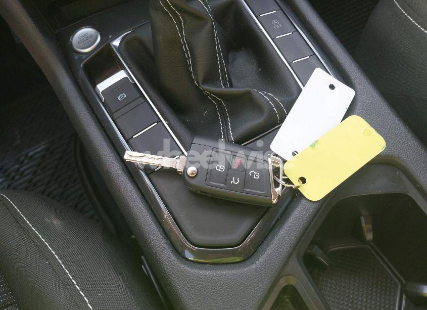 Photo 11 of 2024 Volkswagen Tiguan 2.0T S (VIN 3VVRB7AX4RM226494)