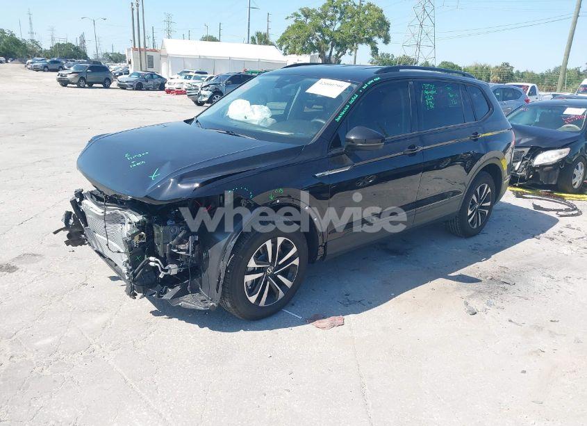 Photo 2 of 2024 Volkswagen Tiguan 2.0T S (VIN 3VVRB7AX4RM226494)