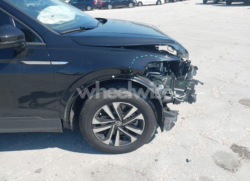 Photo 21 of 2024 Volkswagen Tiguan 2.0T S (VIN 3VVRB7AX4RM226494)