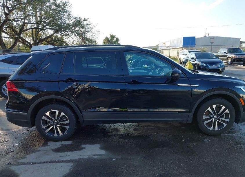 Photo 13 of 2024 Volkswagen Tiguan 2.0T S (VIN 3VVRB7AX5RM196499)