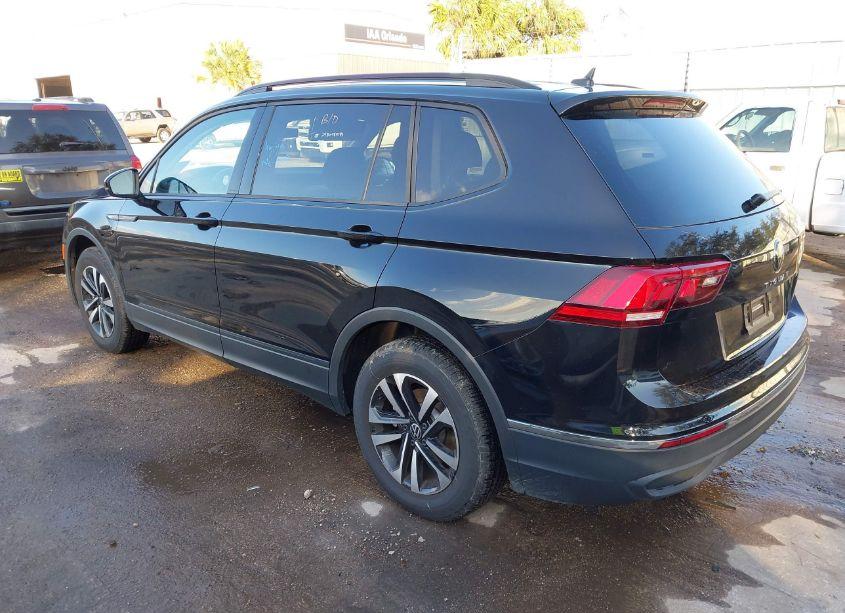 Photo 3 of 2024 Volkswagen Tiguan 2.0T S (VIN 3VVRB7AX5RM196499)