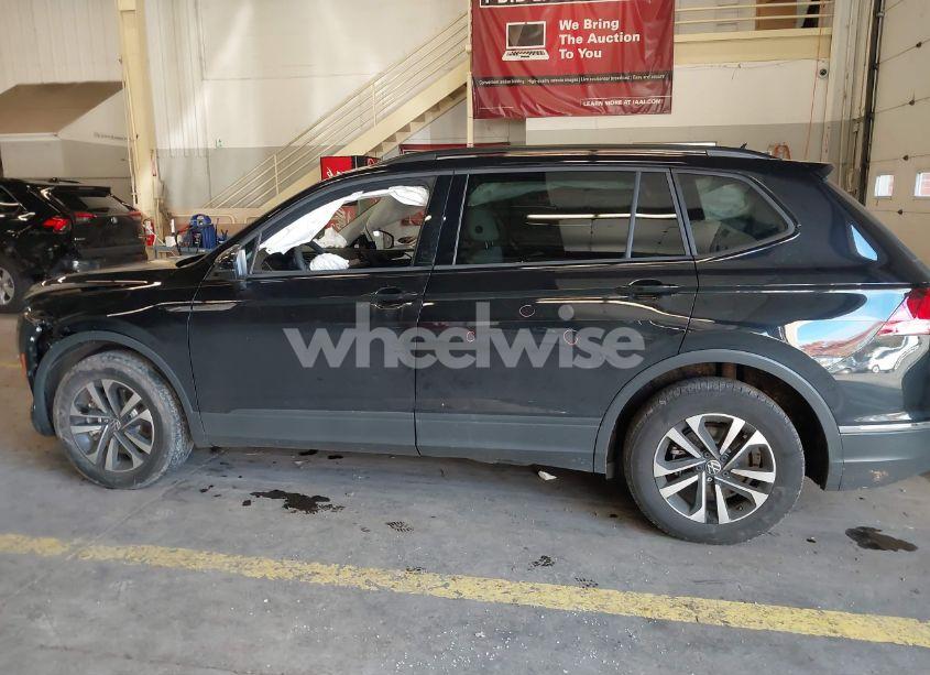 Photo 13 of 2023 Volkswagen Tiguan 2.0T S (VIN 3VVRB7AX6PM069001)