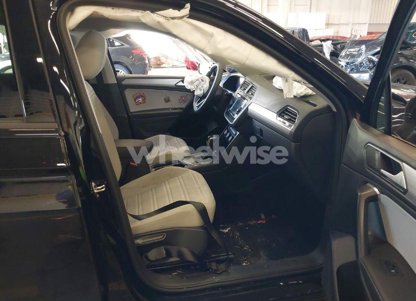 Photo 5 of 2023 Volkswagen Tiguan 2.0T S (VIN 3VVRB7AX6PM069001)