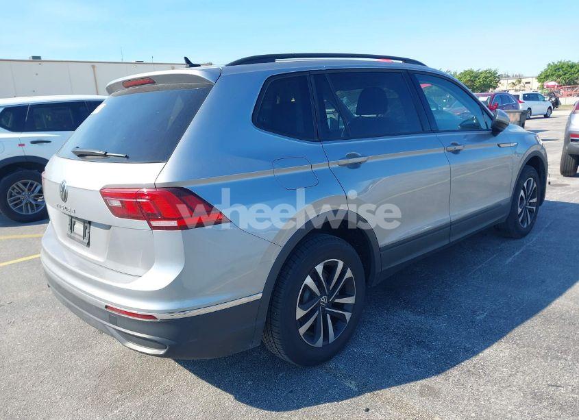 Photo 4 of 2024 Volkswagen Tiguan 2.0T S (VIN 3VVRB7AX6RM030444)