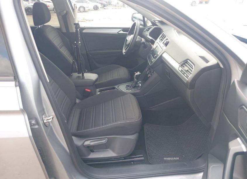 Photo 5 of 2023 Volkswagen Tiguan 2.0T S (VIN 3VVRB7AX8PM064754)