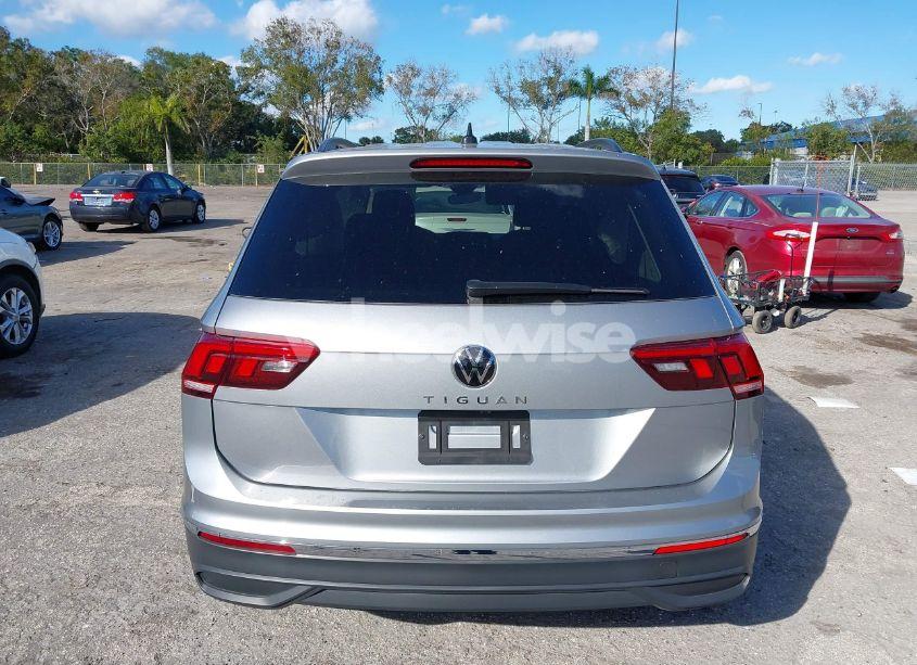 Photo 16 of 2024 Volkswagen Tiguan 2.0T S (VIN 3VVRB7AX8RM139164)