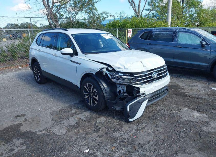2024 Volkswagen Tiguan 2.0T S (VIN 3VVRB7AX9RM211800) main photo