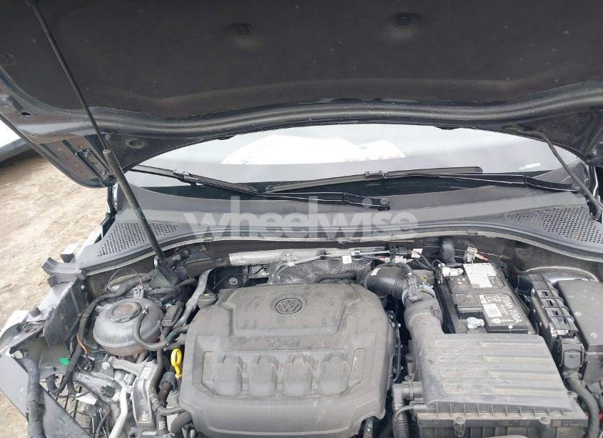 Photo 10 of 2024 Volkswagen Tiguan 2.0T S (VIN 3VVRB7AXXRM043374)