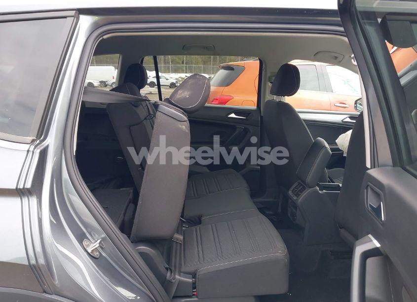 Photo 8 of 2024 Volkswagen Tiguan 2.0T S (VIN 3VVRB7AXXRM043374)