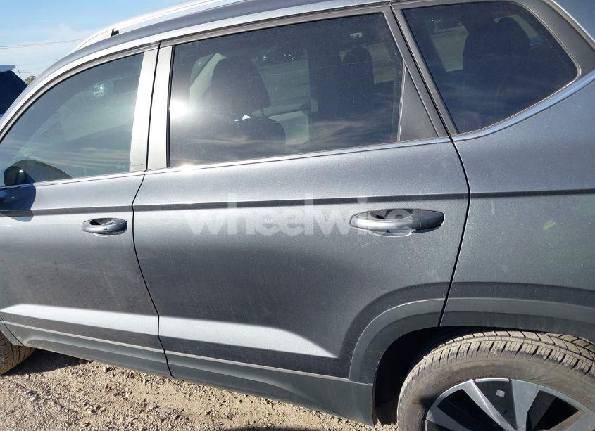 Photo 14 of 2022 Volkswagen Taos 1.5T SE (VIN 3VVRX7B20NM093389)